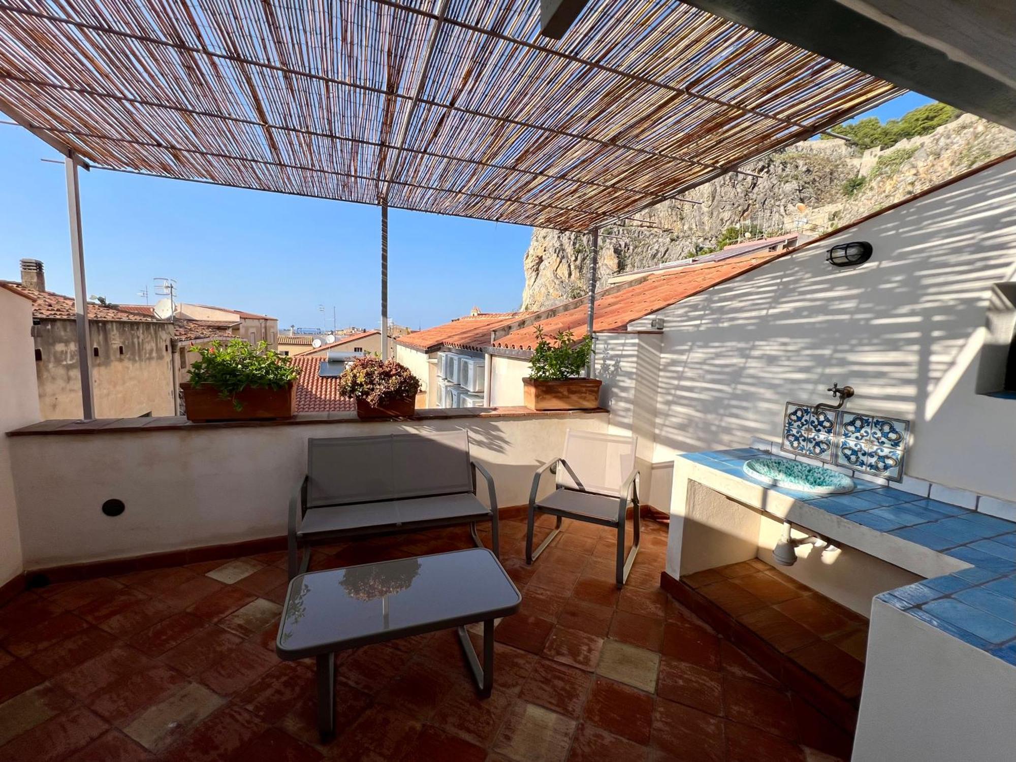 Cortile Umberto I Bed & Breakfast Cefalu Exterior photo