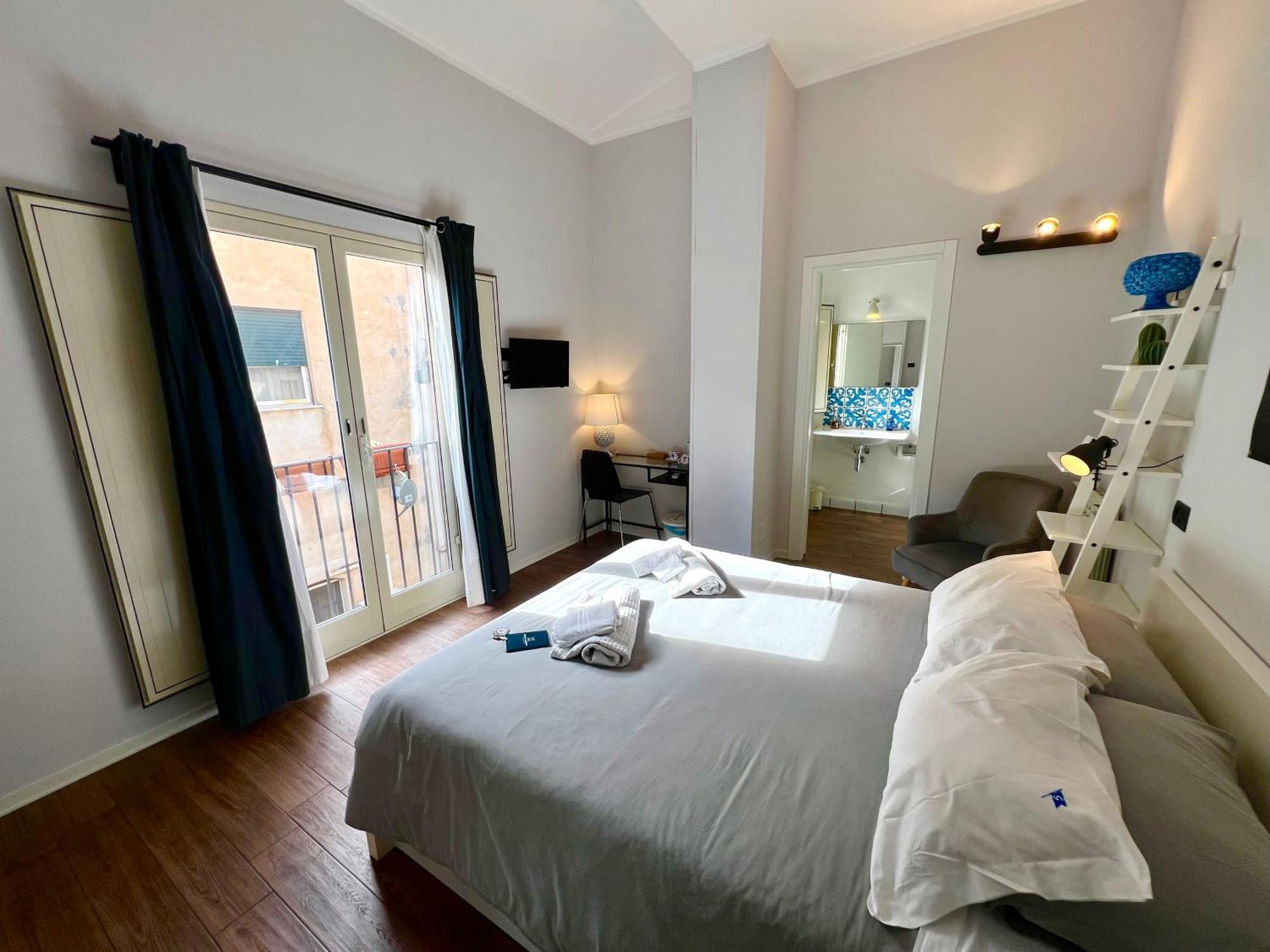 Cortile Umberto I Bed & Breakfast Cefalu Exterior photo
